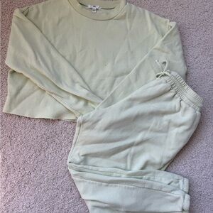 BP Light Green Fleece Sweatshirt